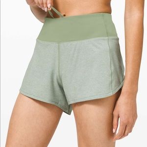 Lululemon 4” Speed Up Short